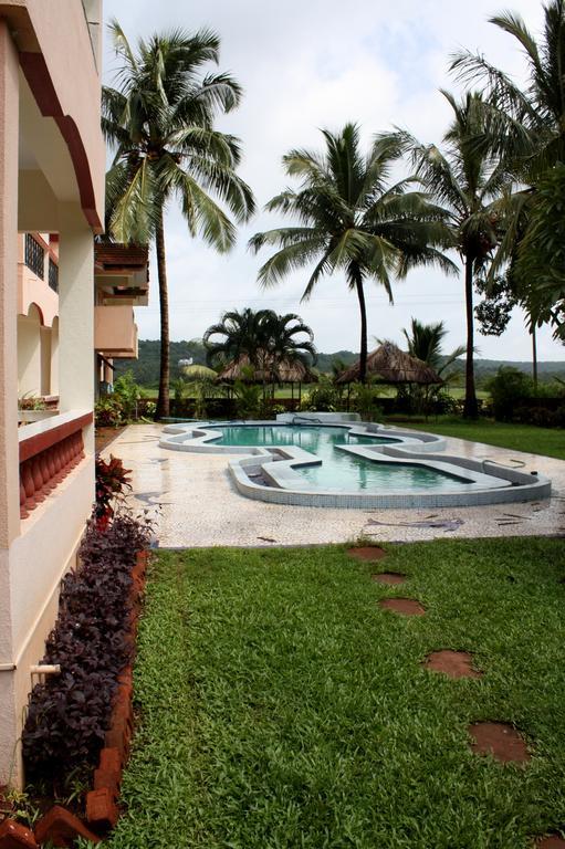 Hotel Lua Nova Calangute Exteriör bild
