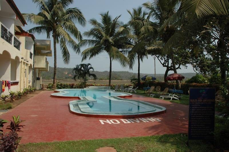 Hotel Lua Nova Calangute Exteriör bild